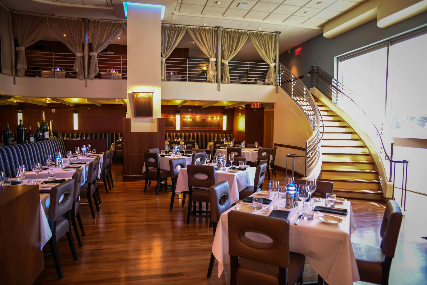 Dallas | The Oceanaire | Fine dining seafood restaurant in the US