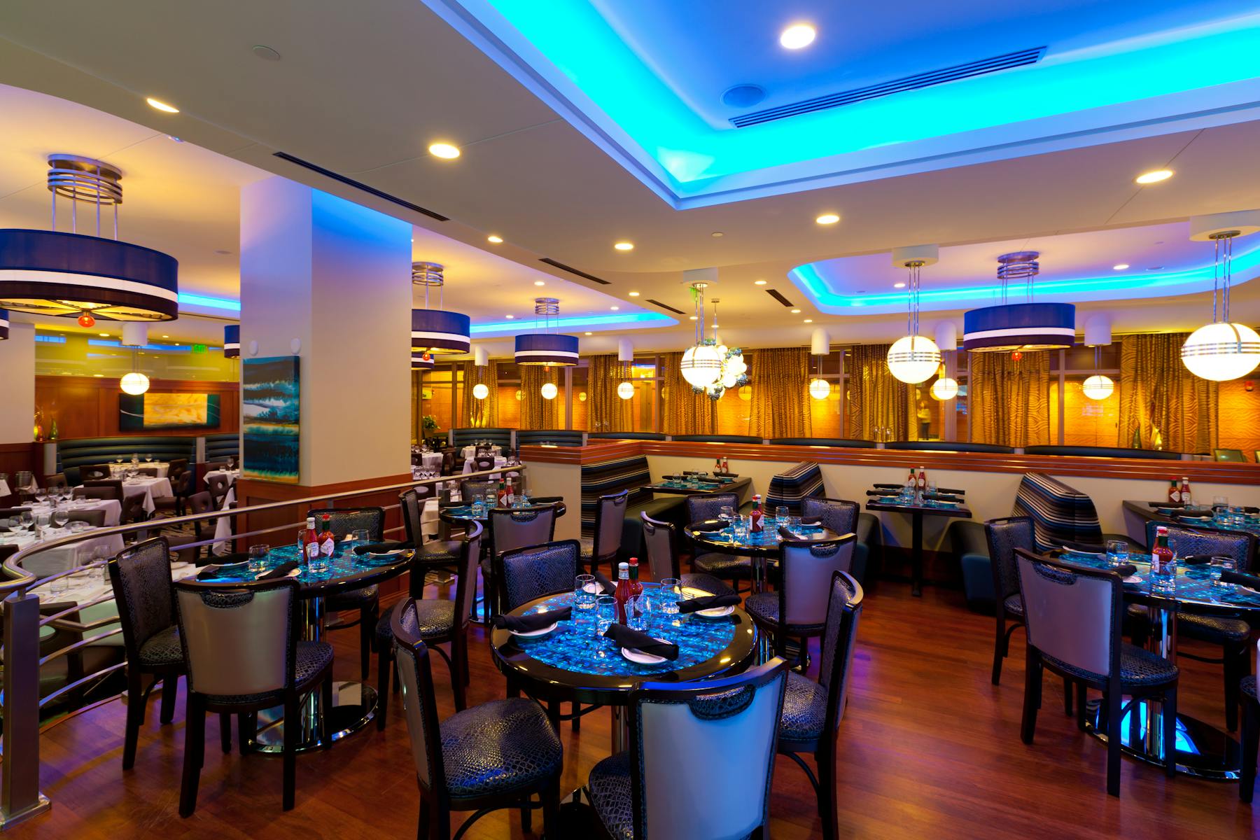 Minneapolis The Oceanaire Fine dining seafood restaurant in the US