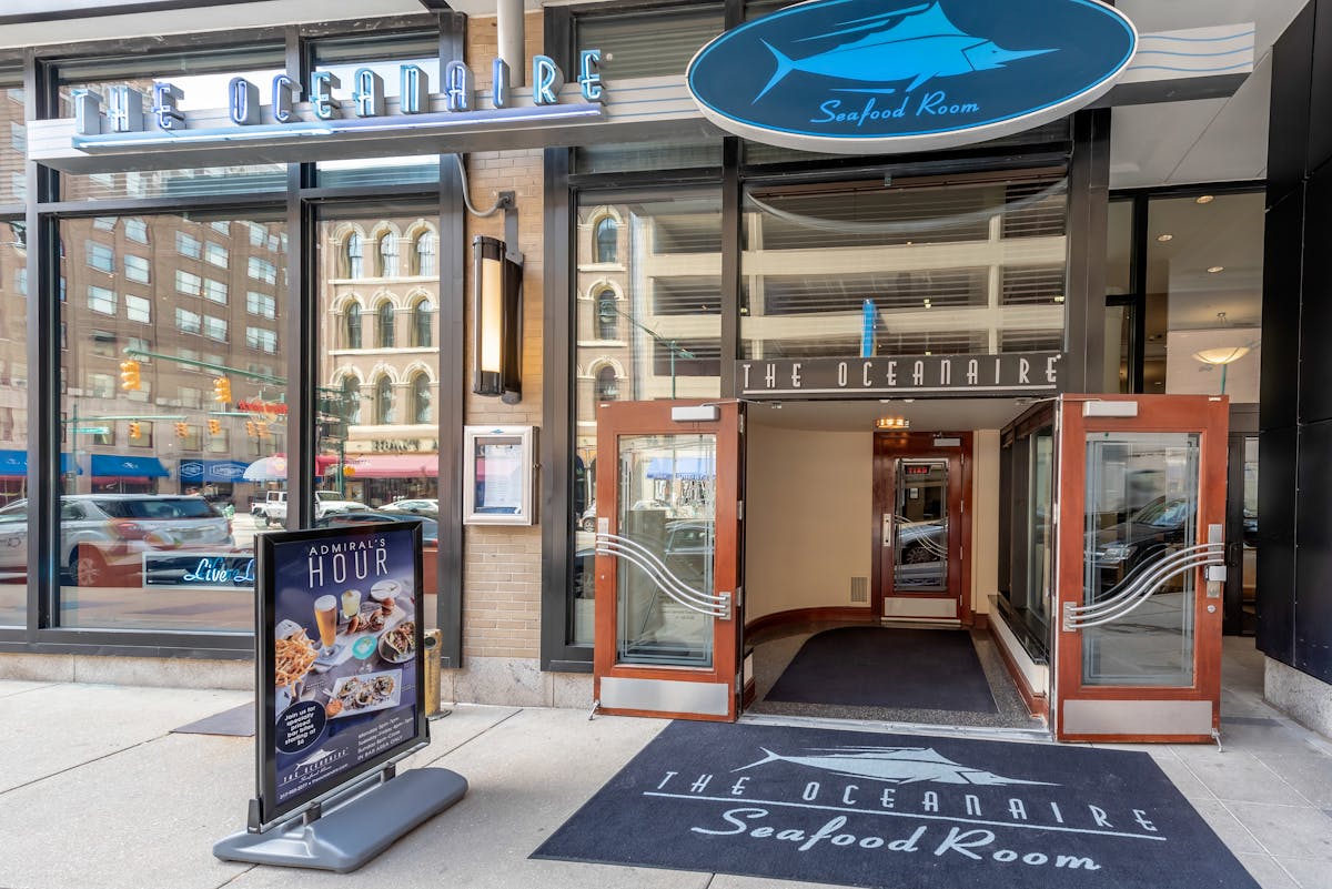 Downtown Indianapolis Hours Location The Oceanaire Fine Dining Seafood Restaurant In The Us Downtown Indianapolis Hours Location The Oceanaire Fine Dining Seafood Restaurant In The Us