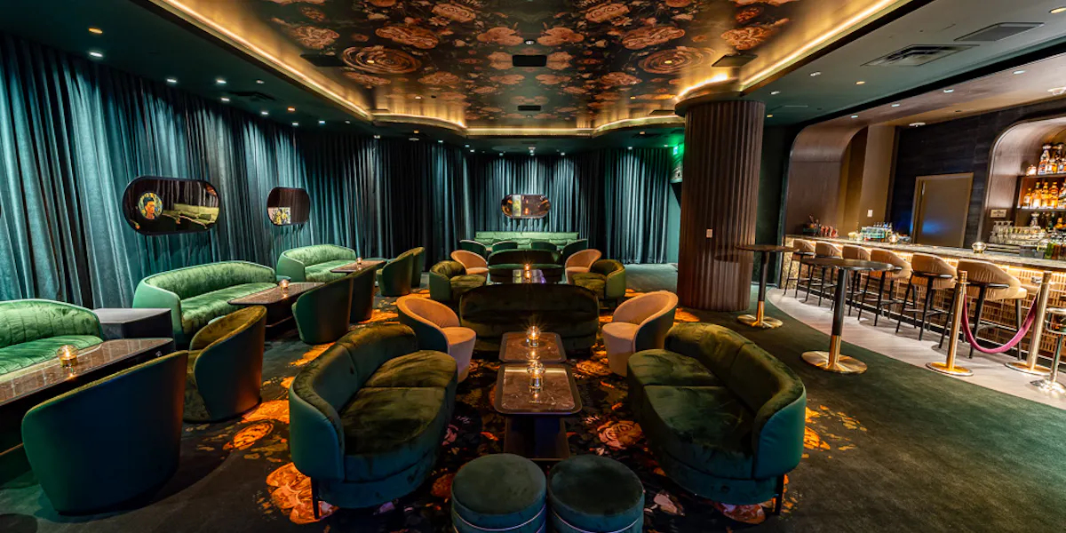 The Best Las Vegas Speakeasies to Visit | Easy's Cocktails | Cocktail Lounge in Las Vegas, NV The Best Las Vegas Speakeasies to Visit | Easy's Cocktails | Cocktail Lounge in Las Vegas, NV