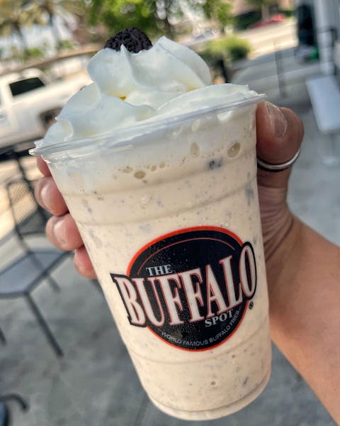 the-largest-milkshake-in-new-york-city-youtube