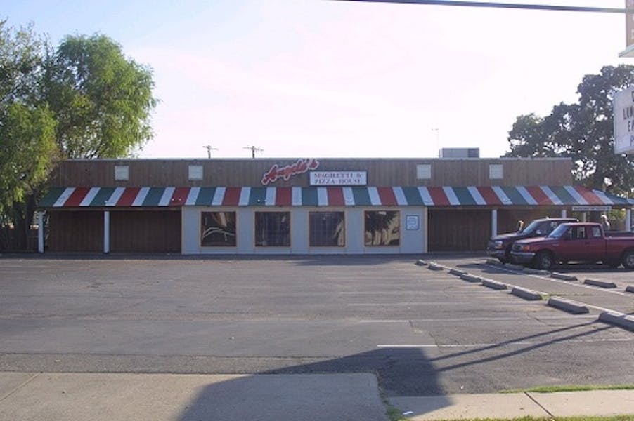 Hours + Location Angelo's Spaghetti & Pizza Casual Italian