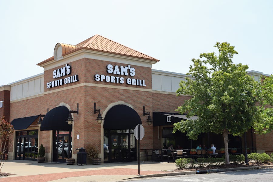 Sam's Sports Grill  Tennessee & Alabama