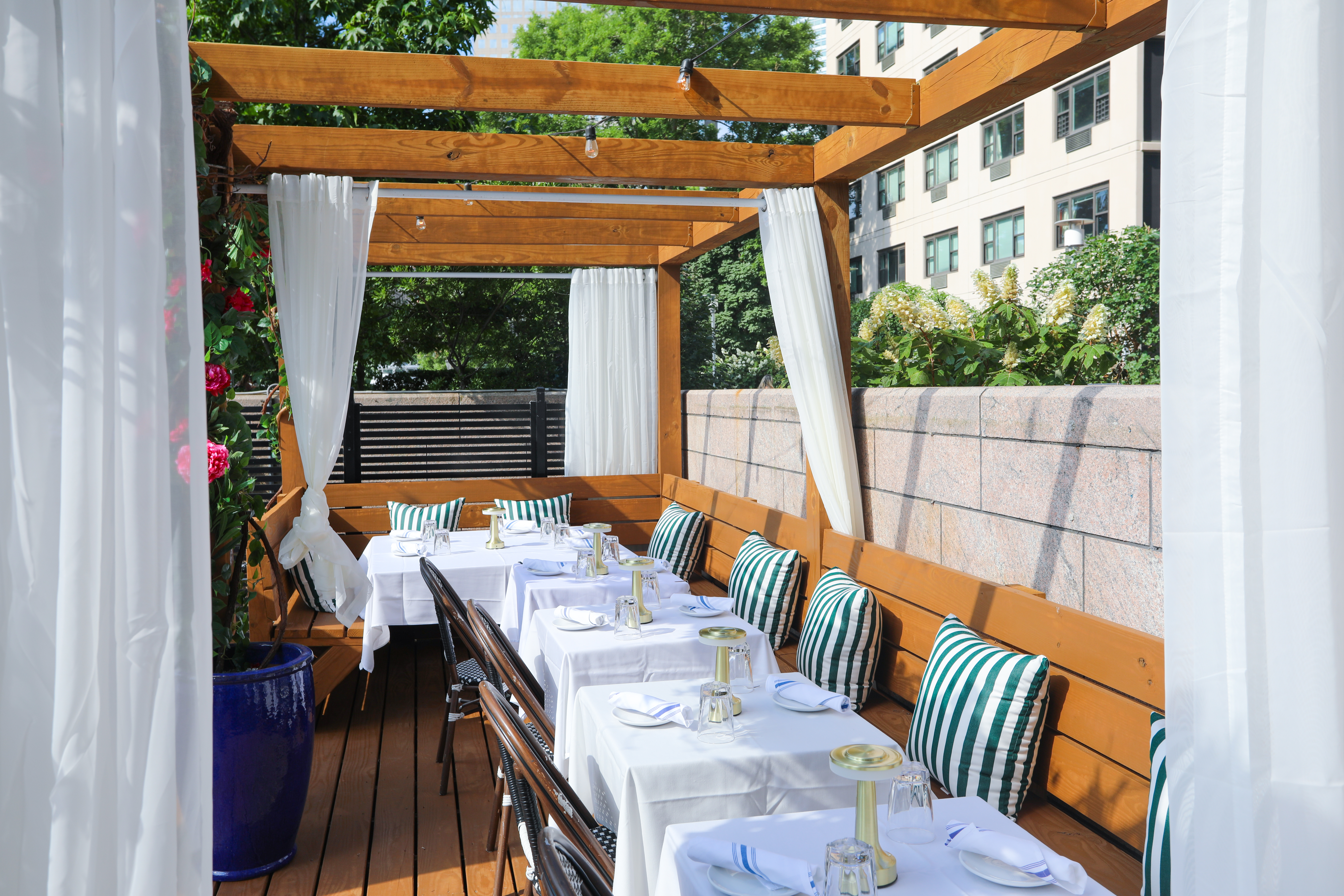 Outdoor Seating V4