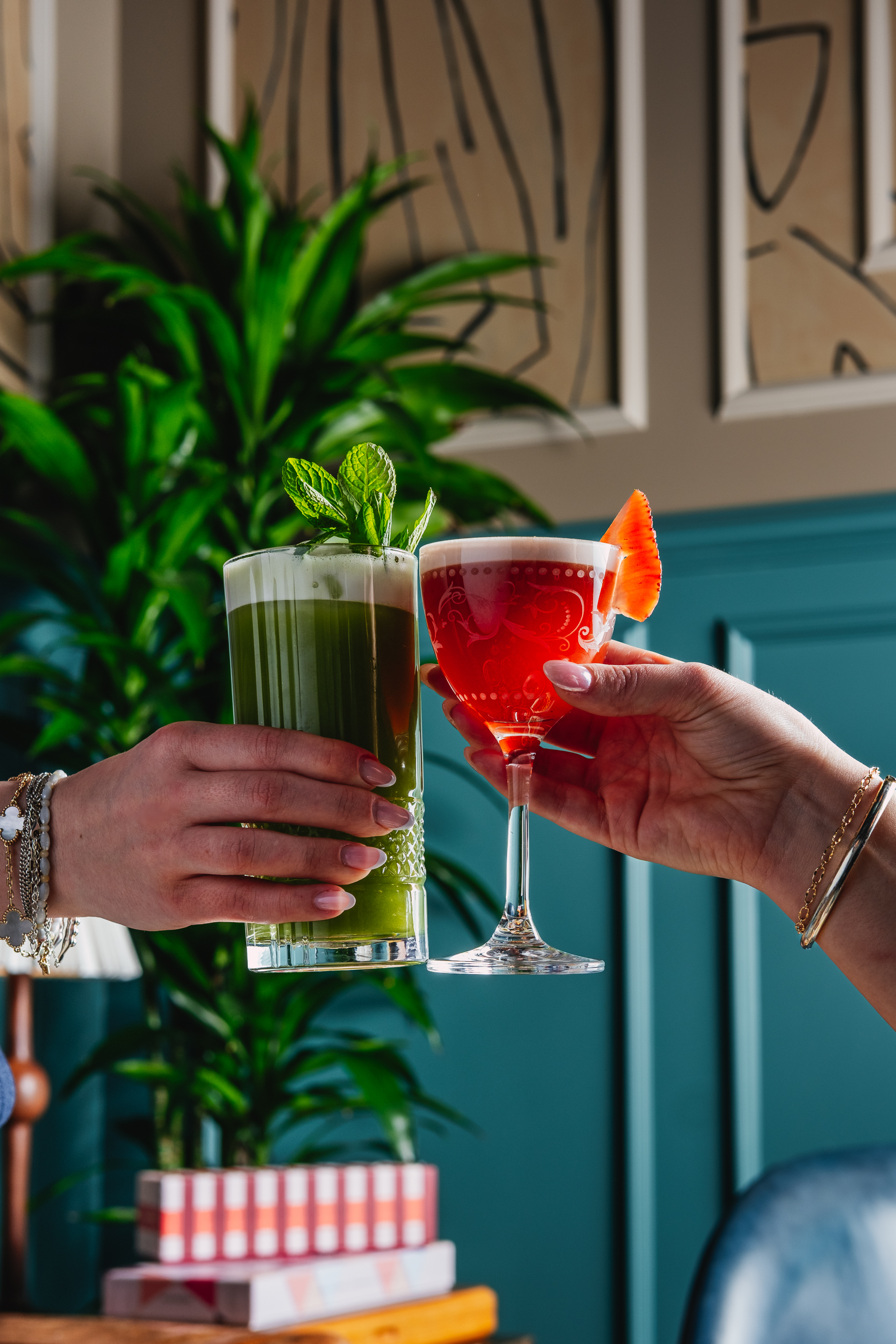 Best happy hour in summerlin at Hearthstone in Red Rock Casino