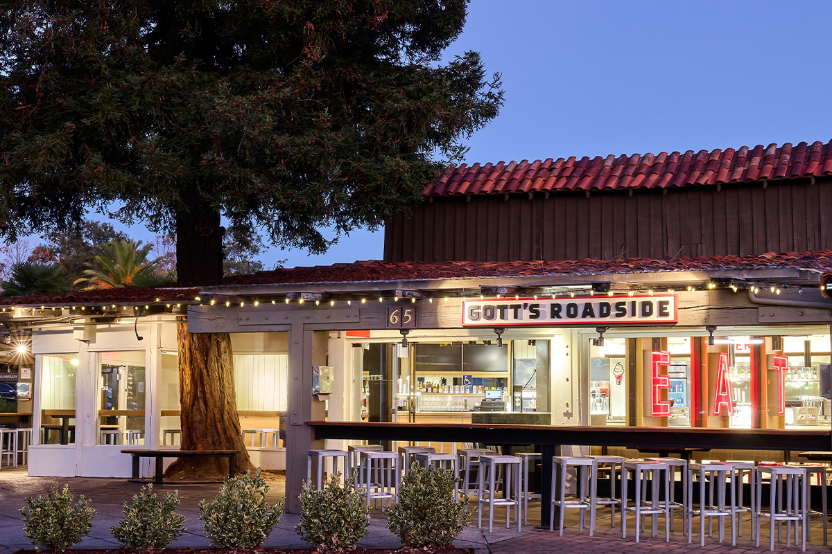 Historic El Palo Alto tree in front Gott's restaurant in Town & Country Village