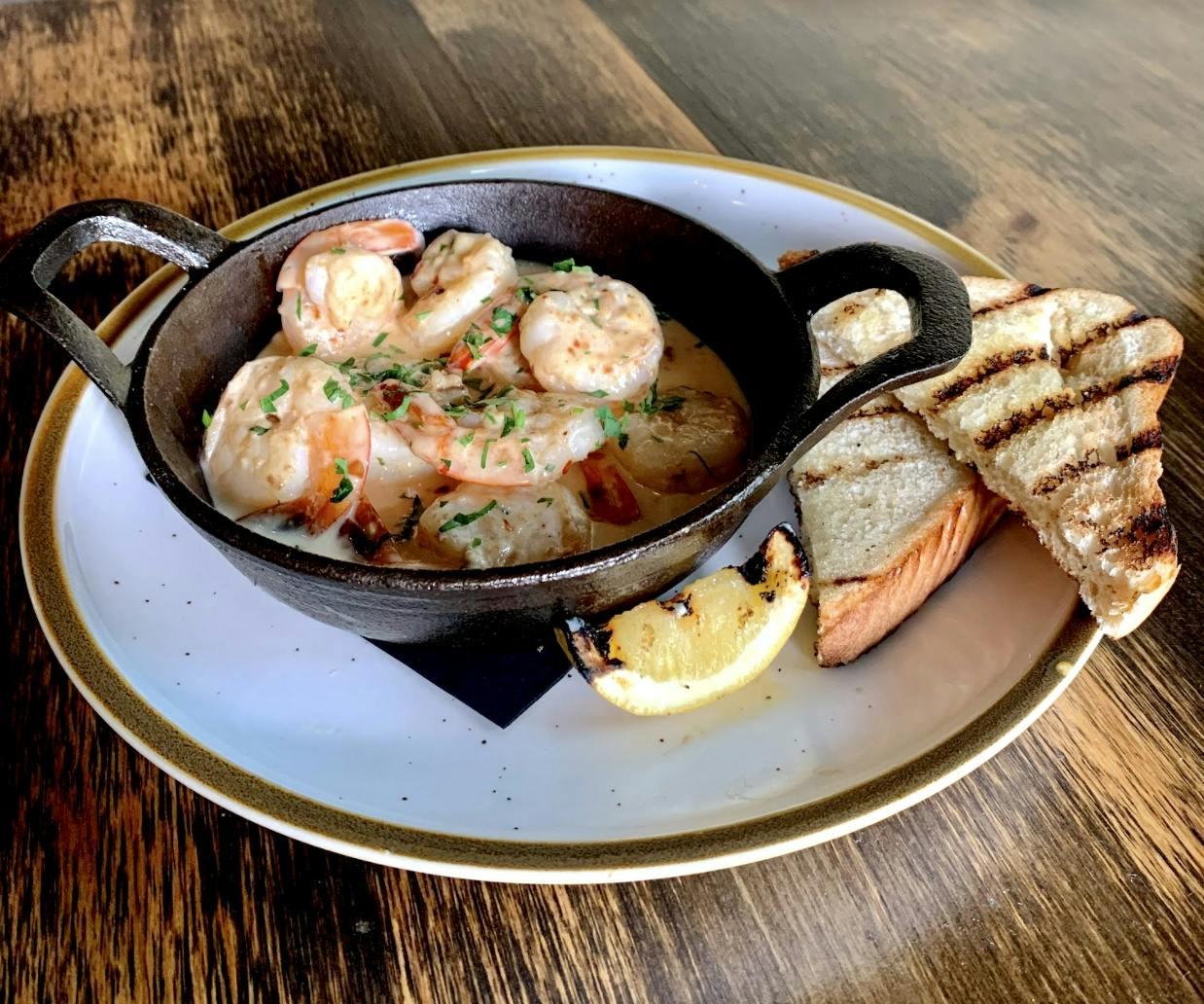 a bowl of food on a plate