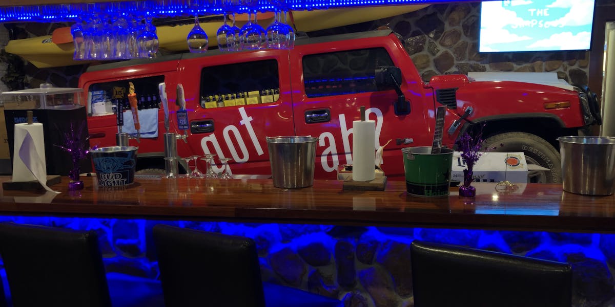 Orange Park, FL | Hours + Location | Crafty Crab Restaurant ...