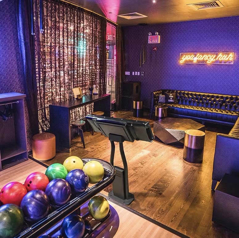 a screen shot of a living room