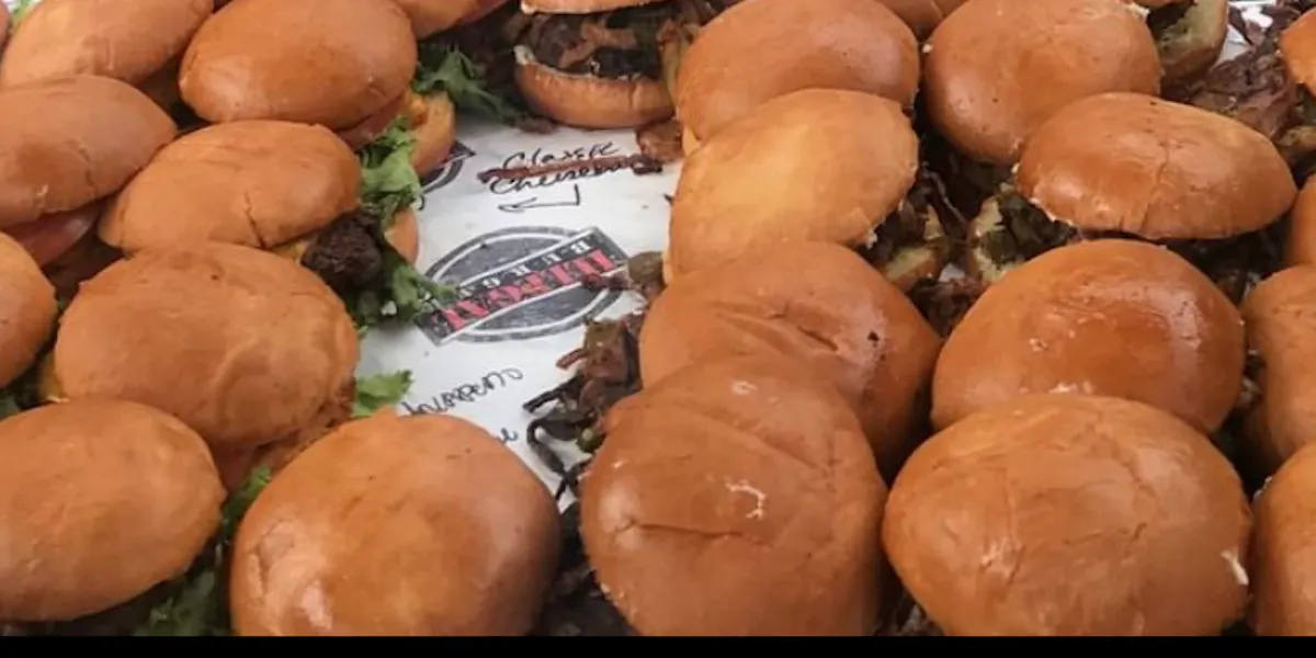 Catering Illegal Burger