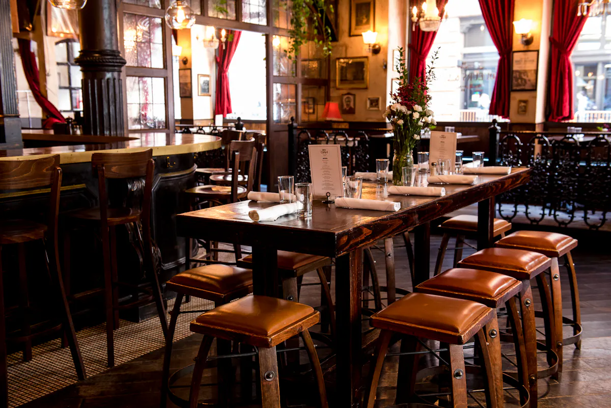 White Oak Tavern