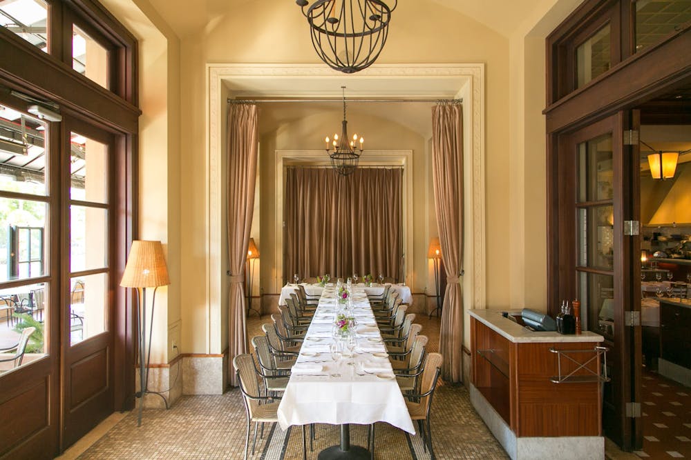 il fornaio roseville loggia room