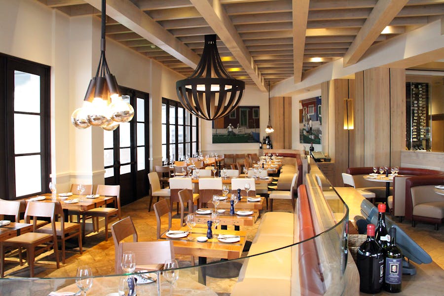 Woodland Hills | Hours + Location | Il Fornaio