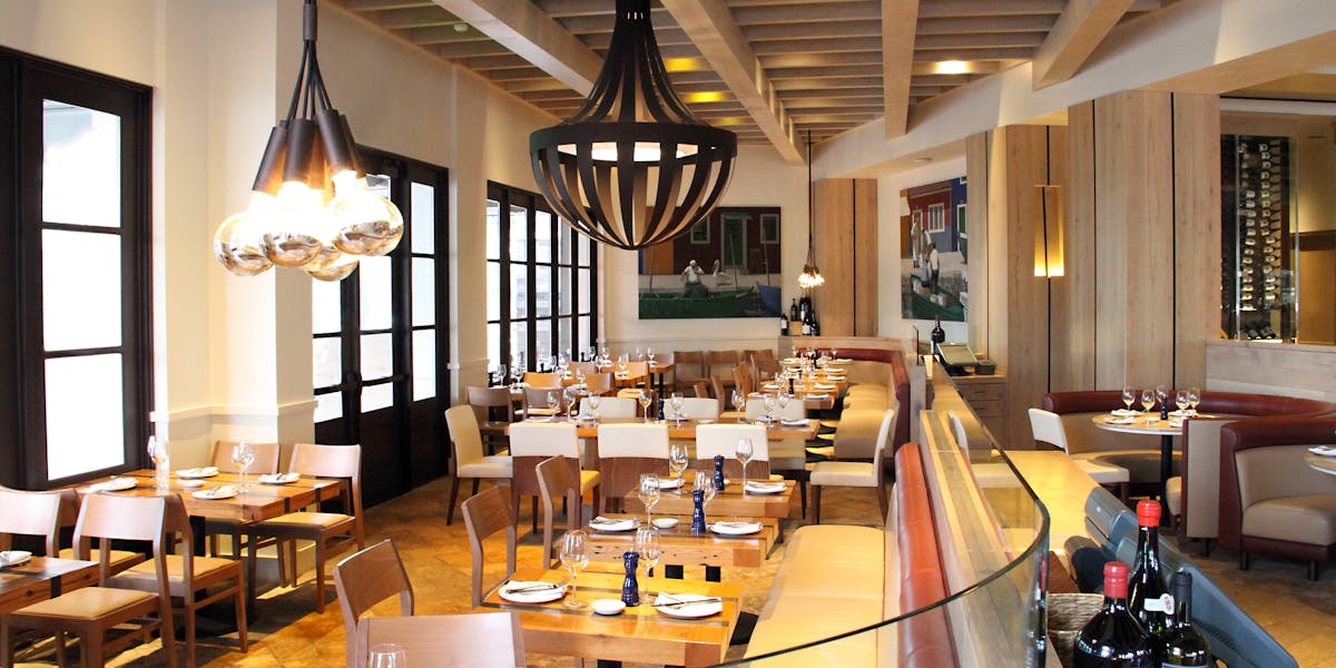 Woodland Hills | Hours + Location | Il Fornaio