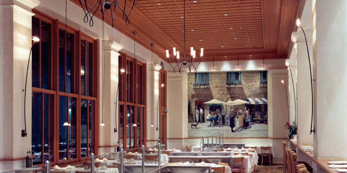 Beverly Hills | Hours + Location | Il Fornaio