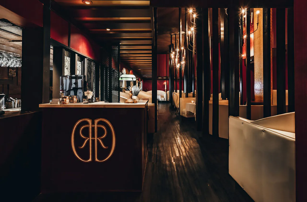 Bar photo 1