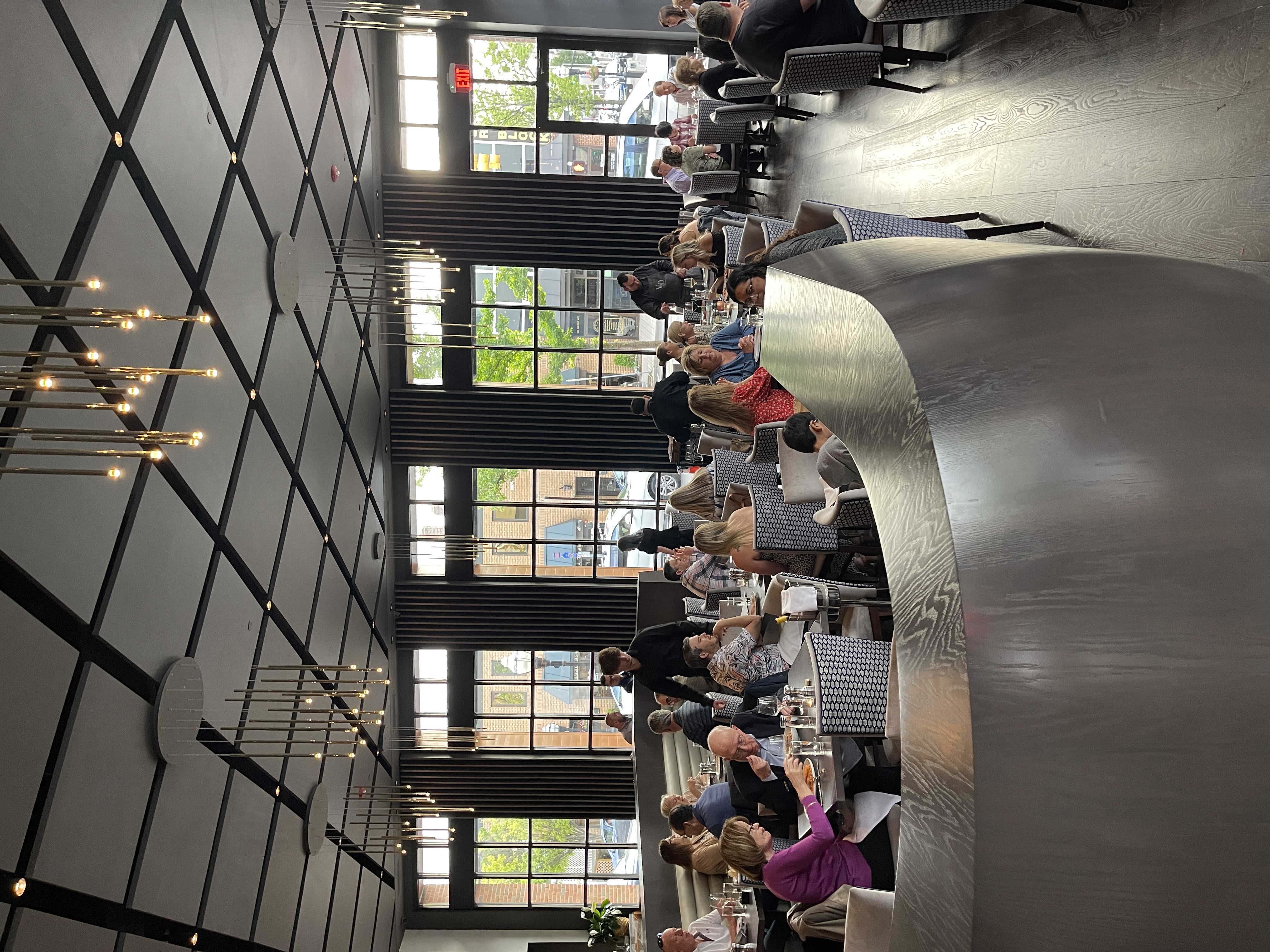 Lunch Vine & Oak New American Tavern in East Cranford, NJ