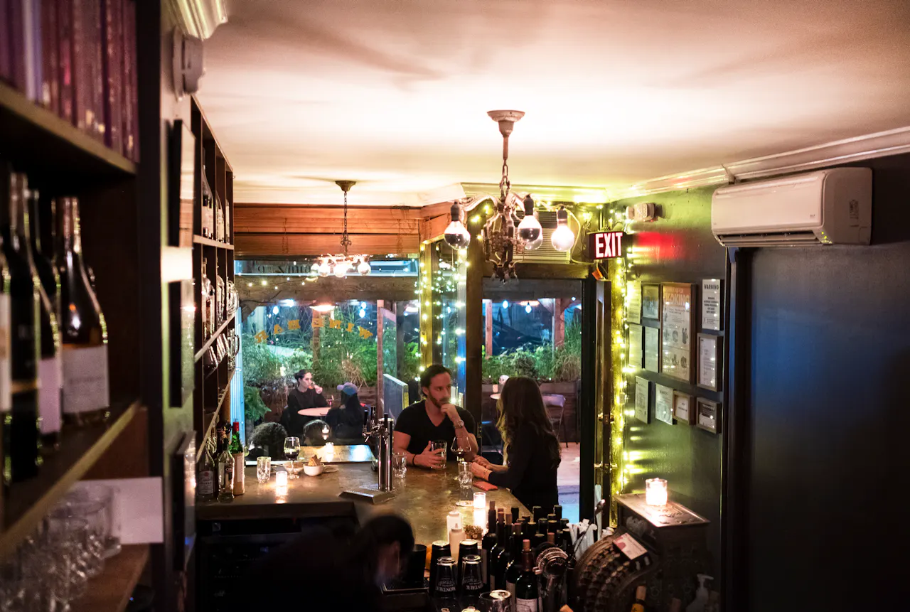 Bar photo 1