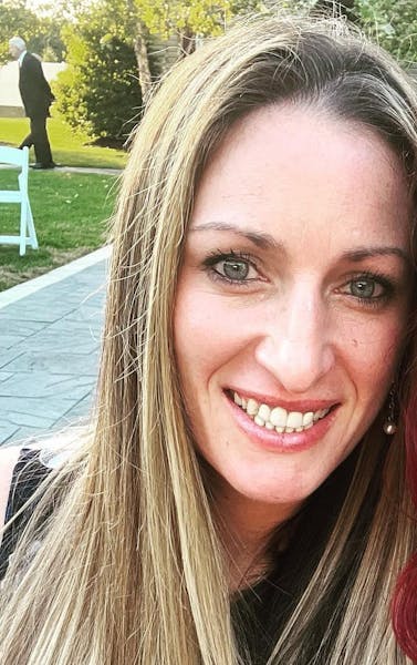 Nicole Wings To Go Best Chicken Wings in The Fairless Hills