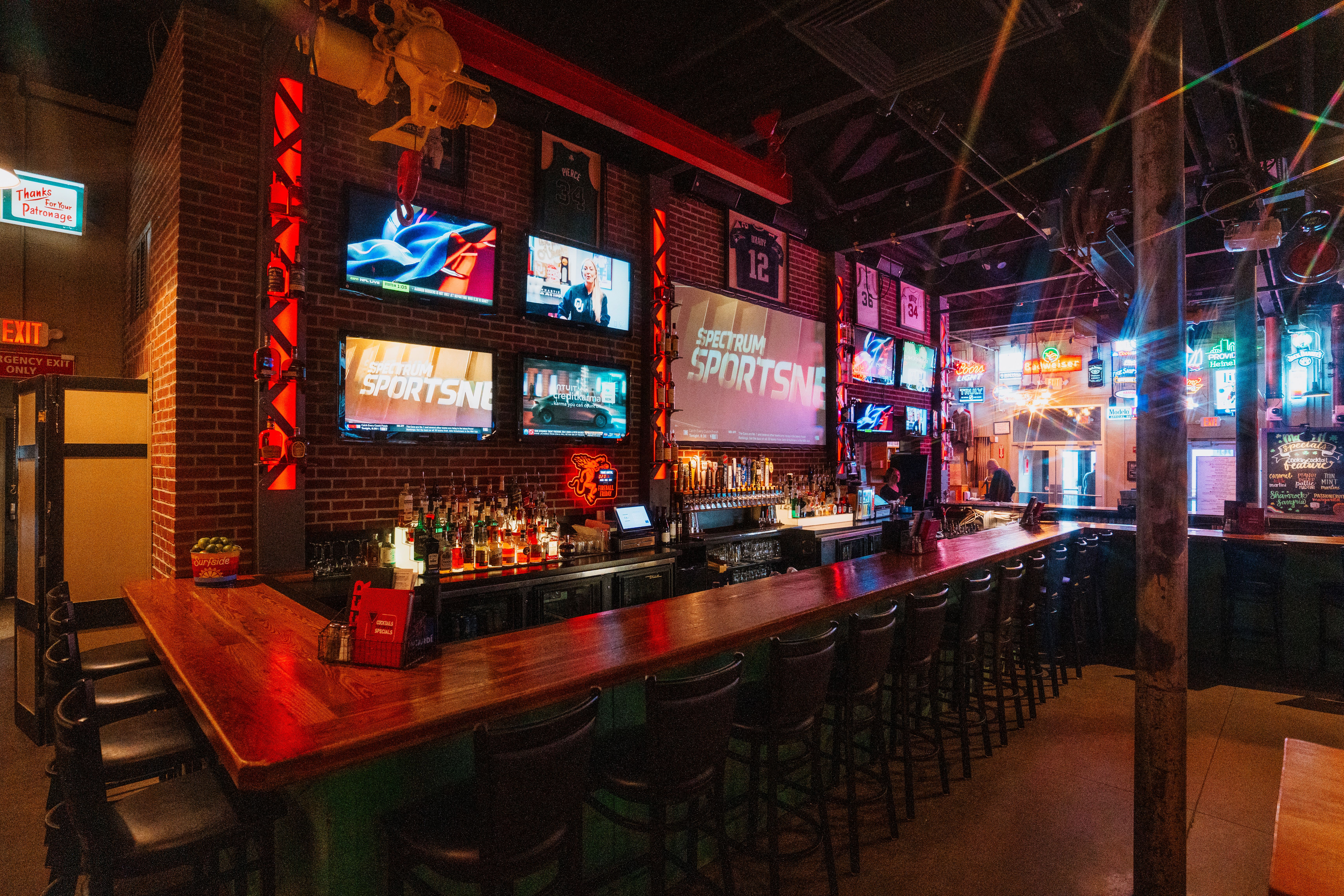 Snookers Sports Billiards Bar & Grill photo