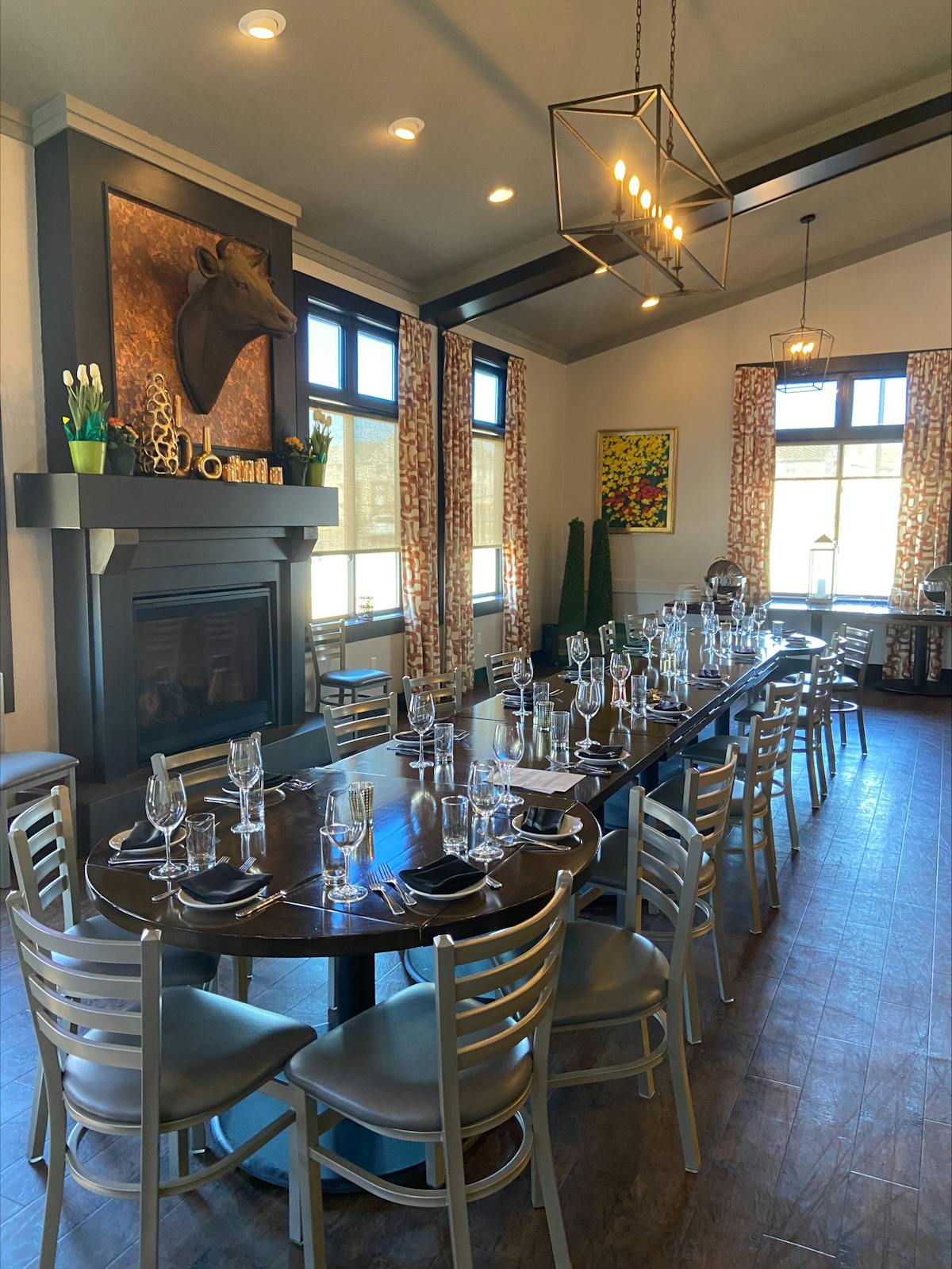 Sunroom | Carbone's Prime | Italian restaurant in Rocky Hill, CT