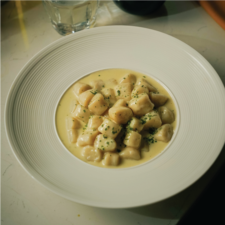 a bowl of food on a plate