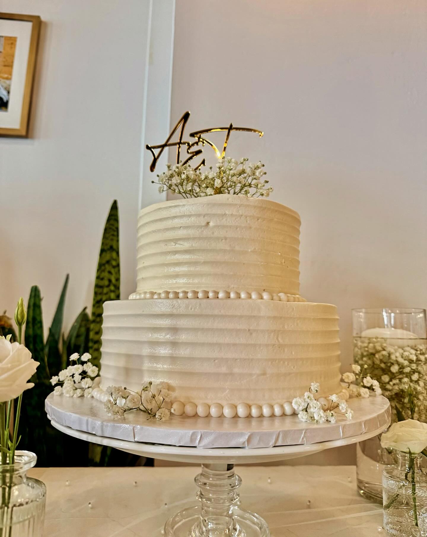 Celebration cake display