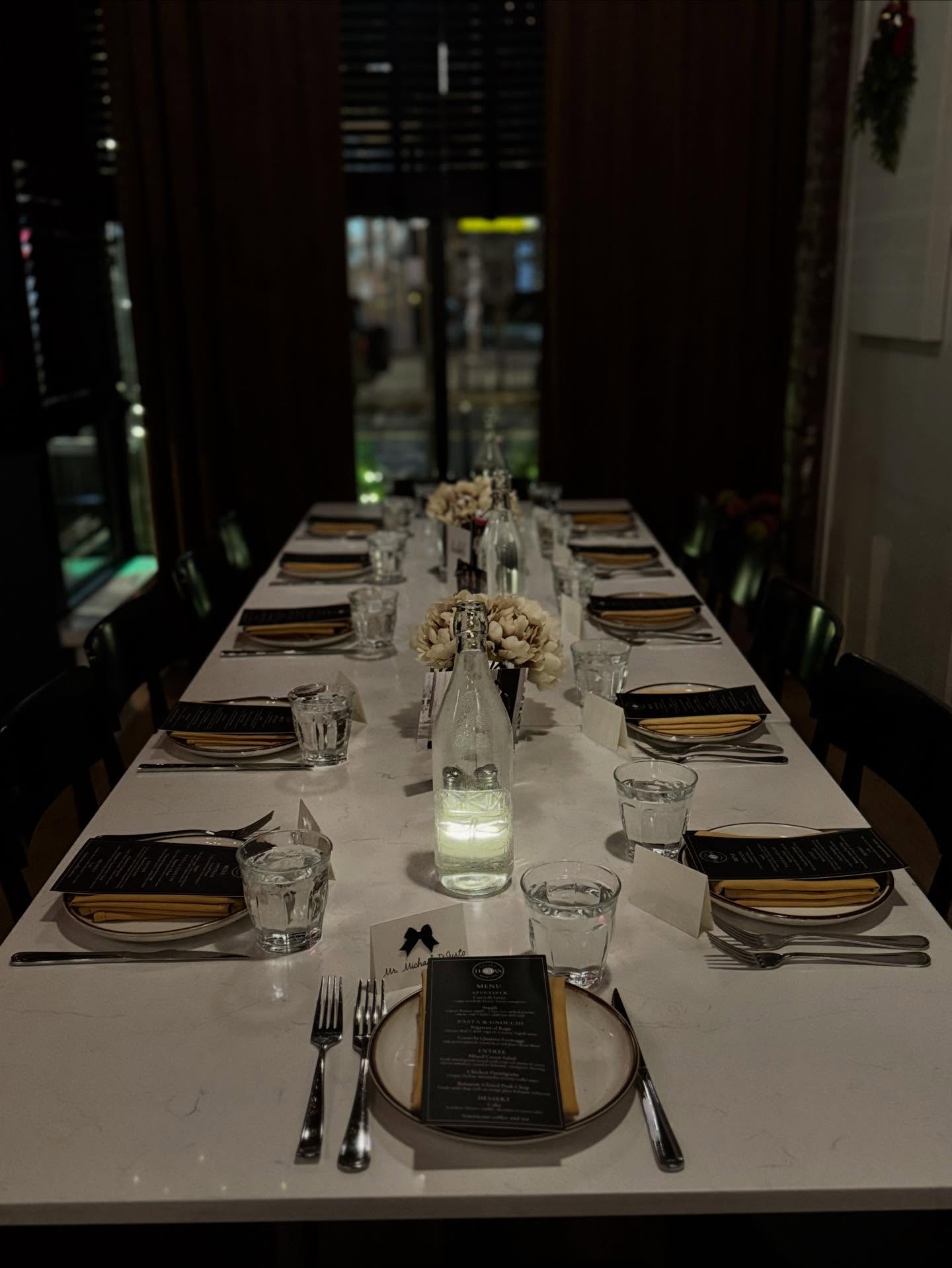 Private event table setting at Flavia’s