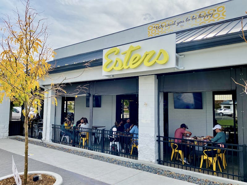 Esters Oneida Park Park Hill Hours + Location Esters Pub Casual