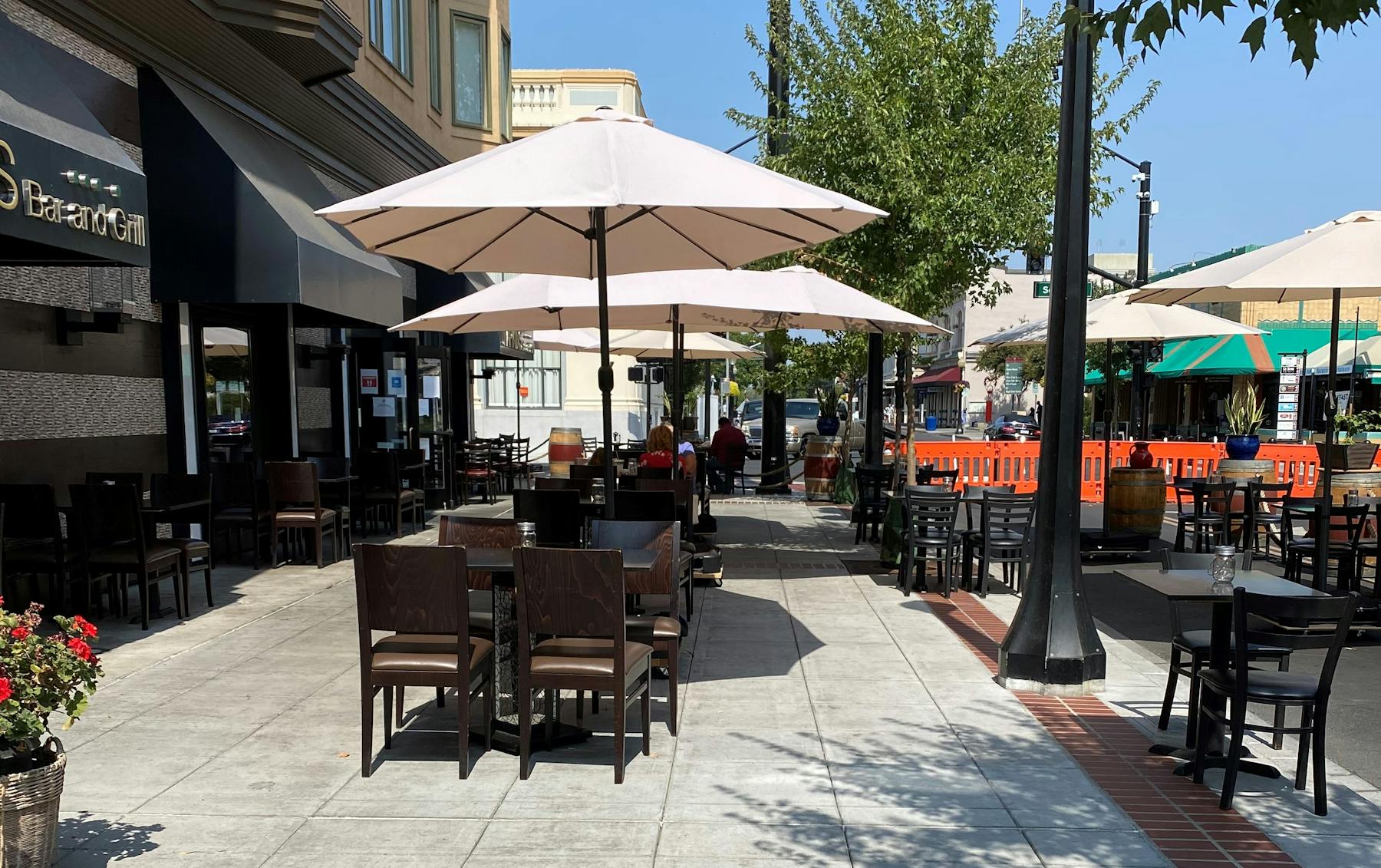 Menus Napkins Bar and Grill in Napa, CA