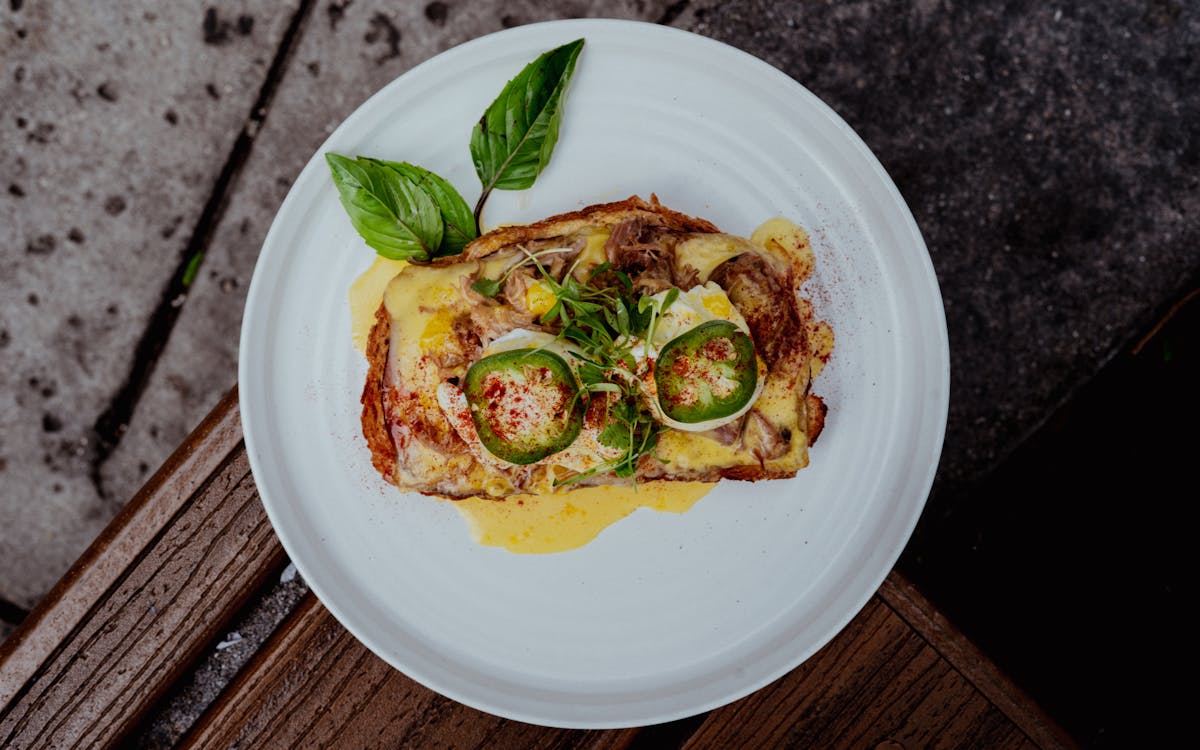 an omelet on a plate