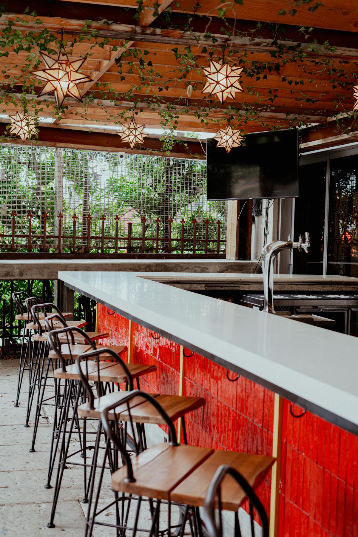 Indoor-Outdoor Bar | Miami | Sugarcane Restaurants | Bar & Grill in the USA