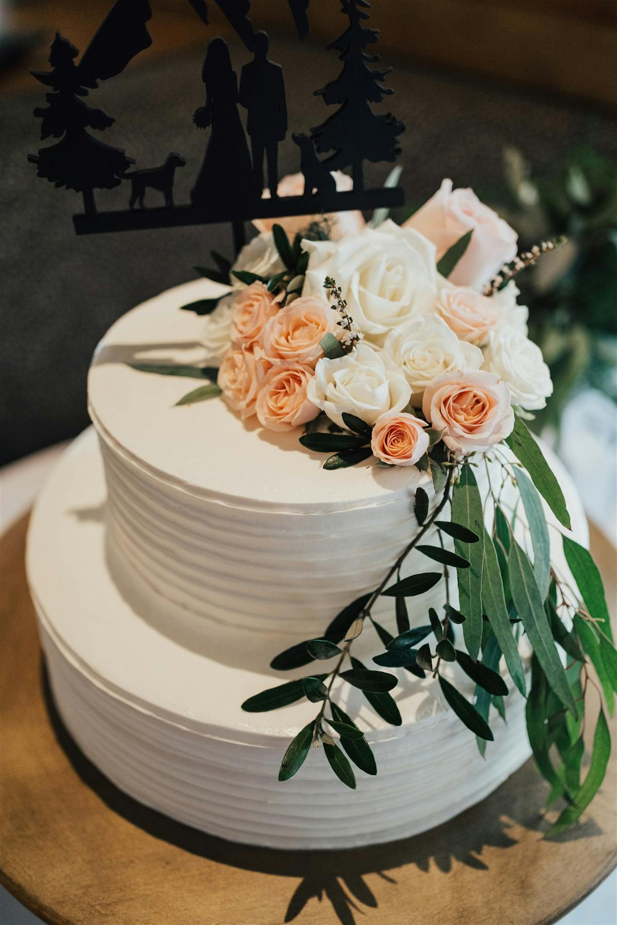Larkspur Vail Winter Wedding Venue Colorado Wedding Cake