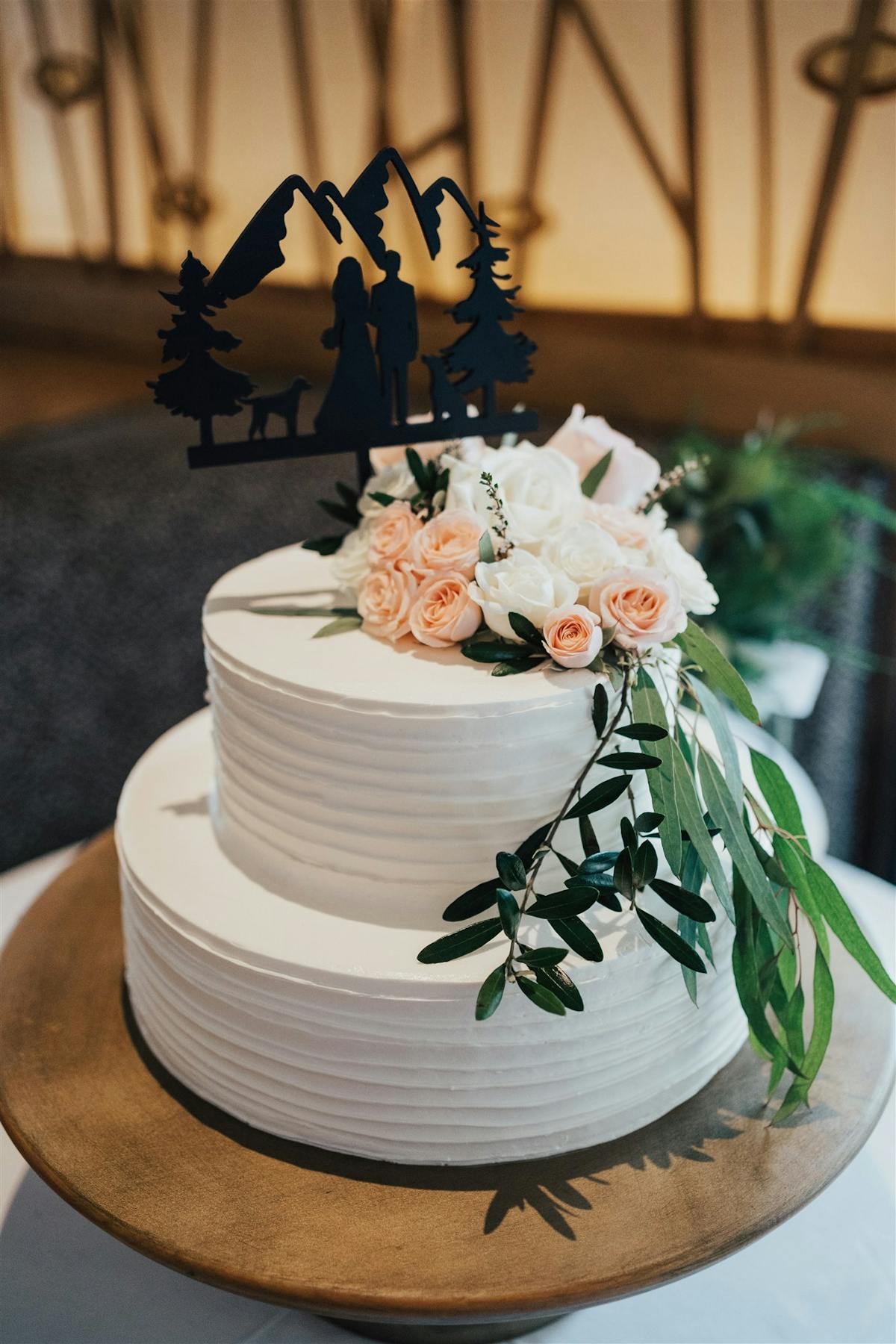 Larkspur Wedding Venue Vail Colorado Mountain Wedding Cake