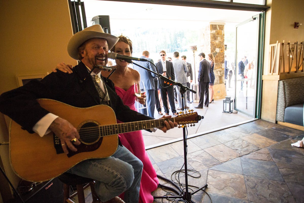 Larkspur Wedding Venue Vail Colorado Mountain Patio Outdoors Musicians