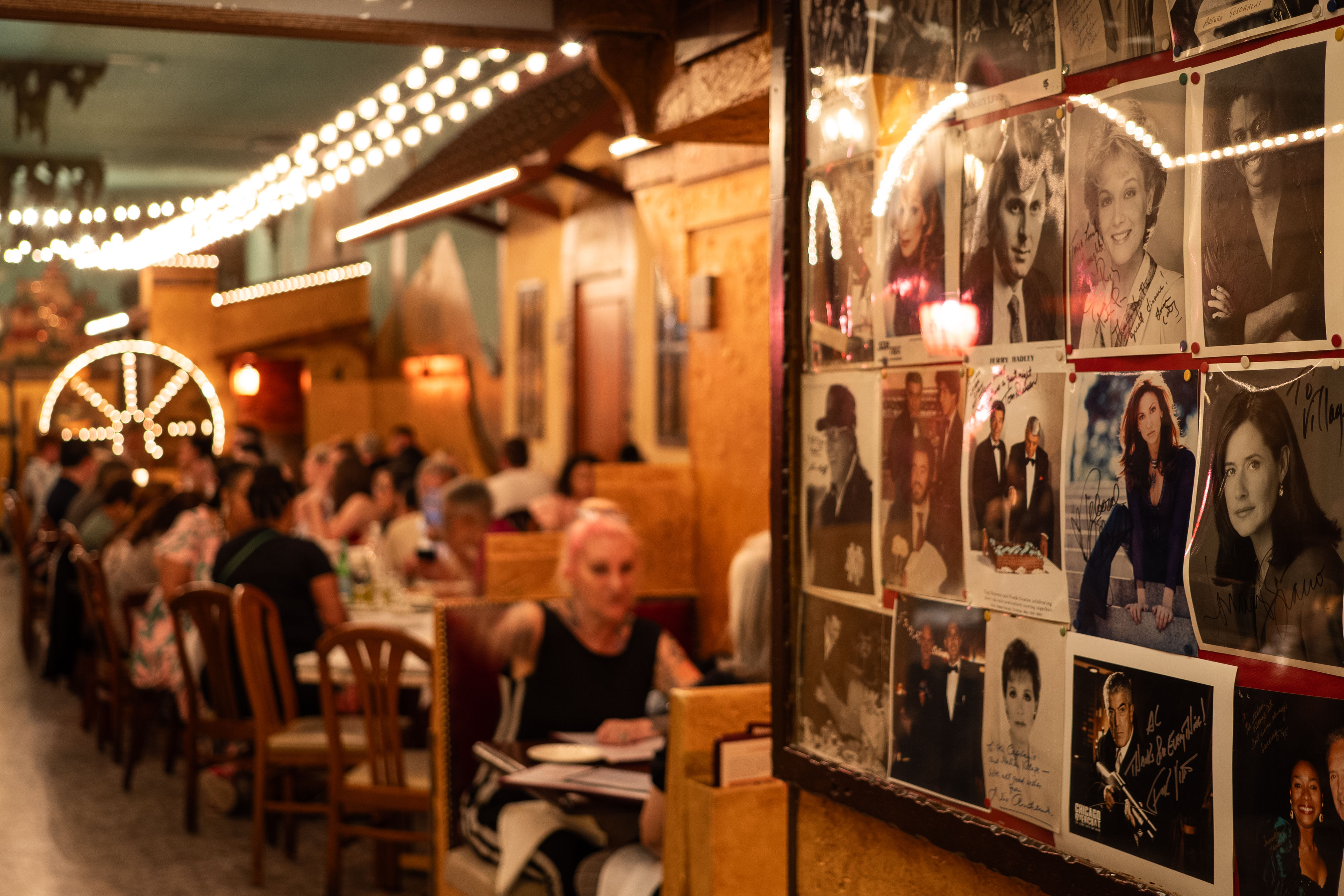 Hours & Location | Italian Village Restaurants in Chicago, IL