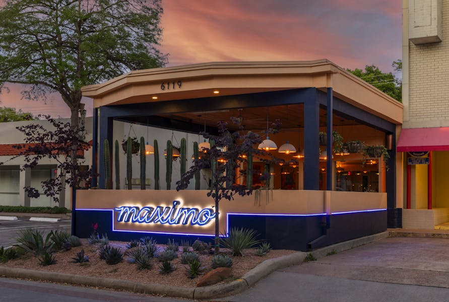 Hours & Locations Maximo in West University Place, TX