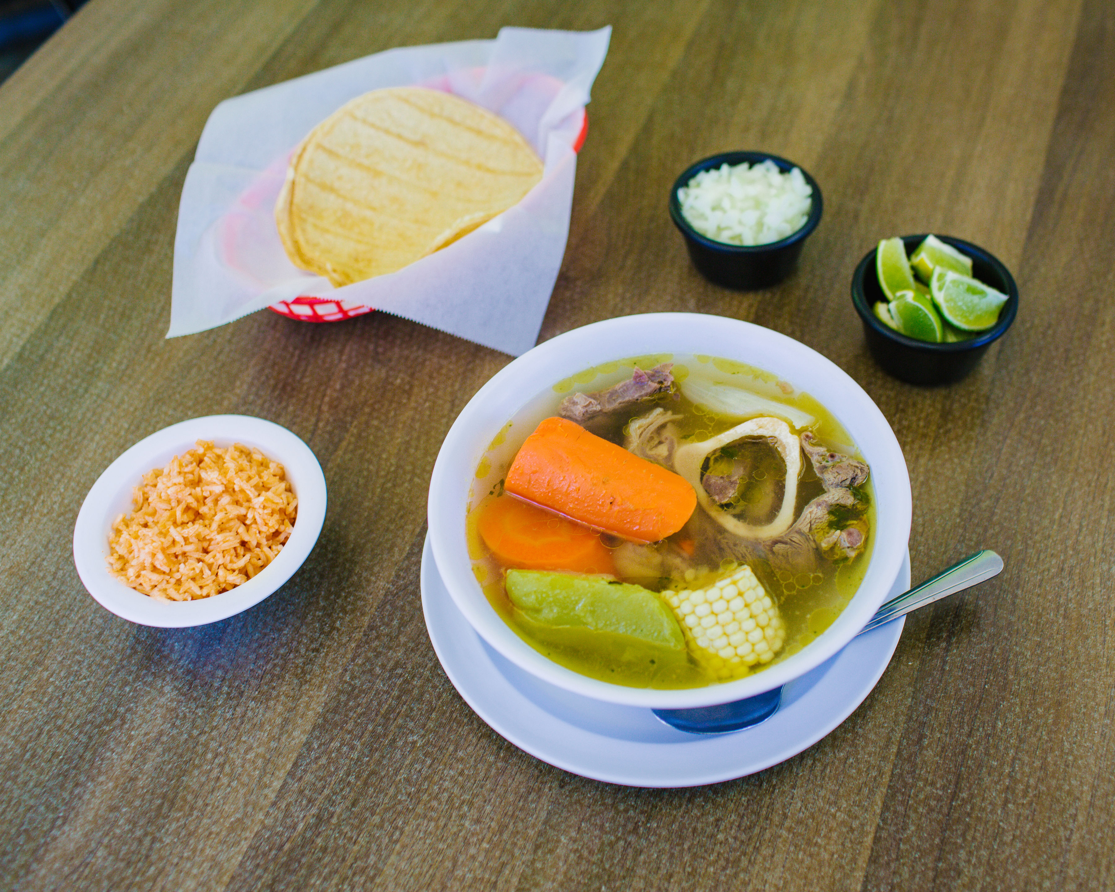 Caldo de Res
