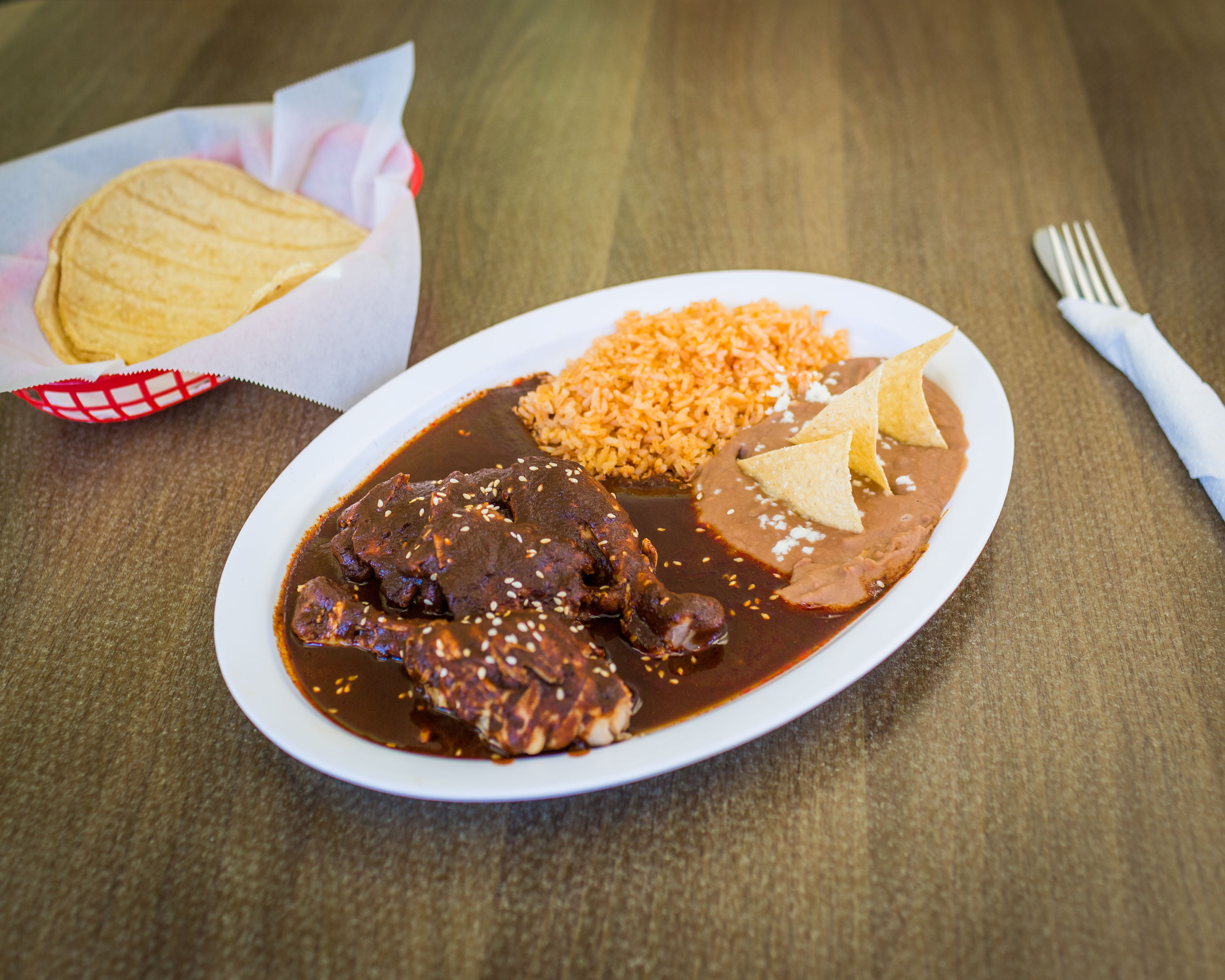 Pollo En Mole