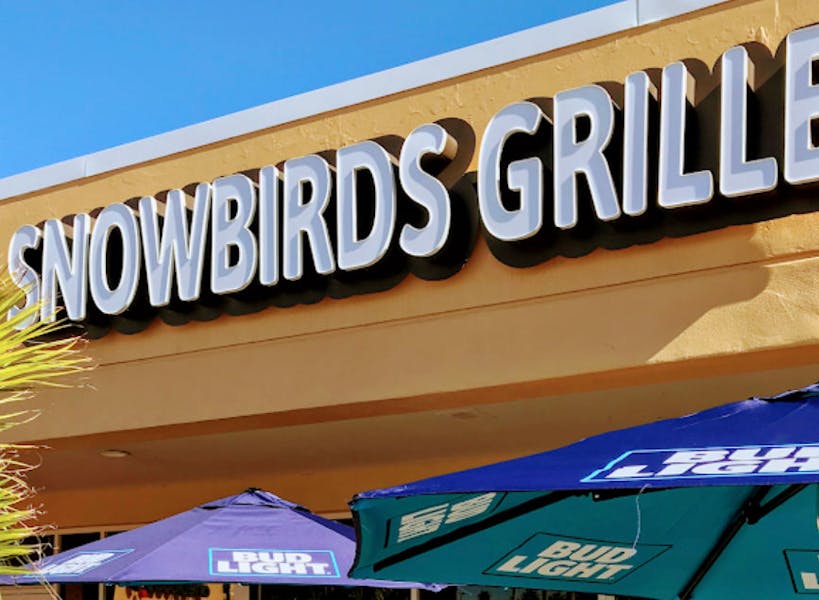 About Snowbirds Grille in Venice, FL