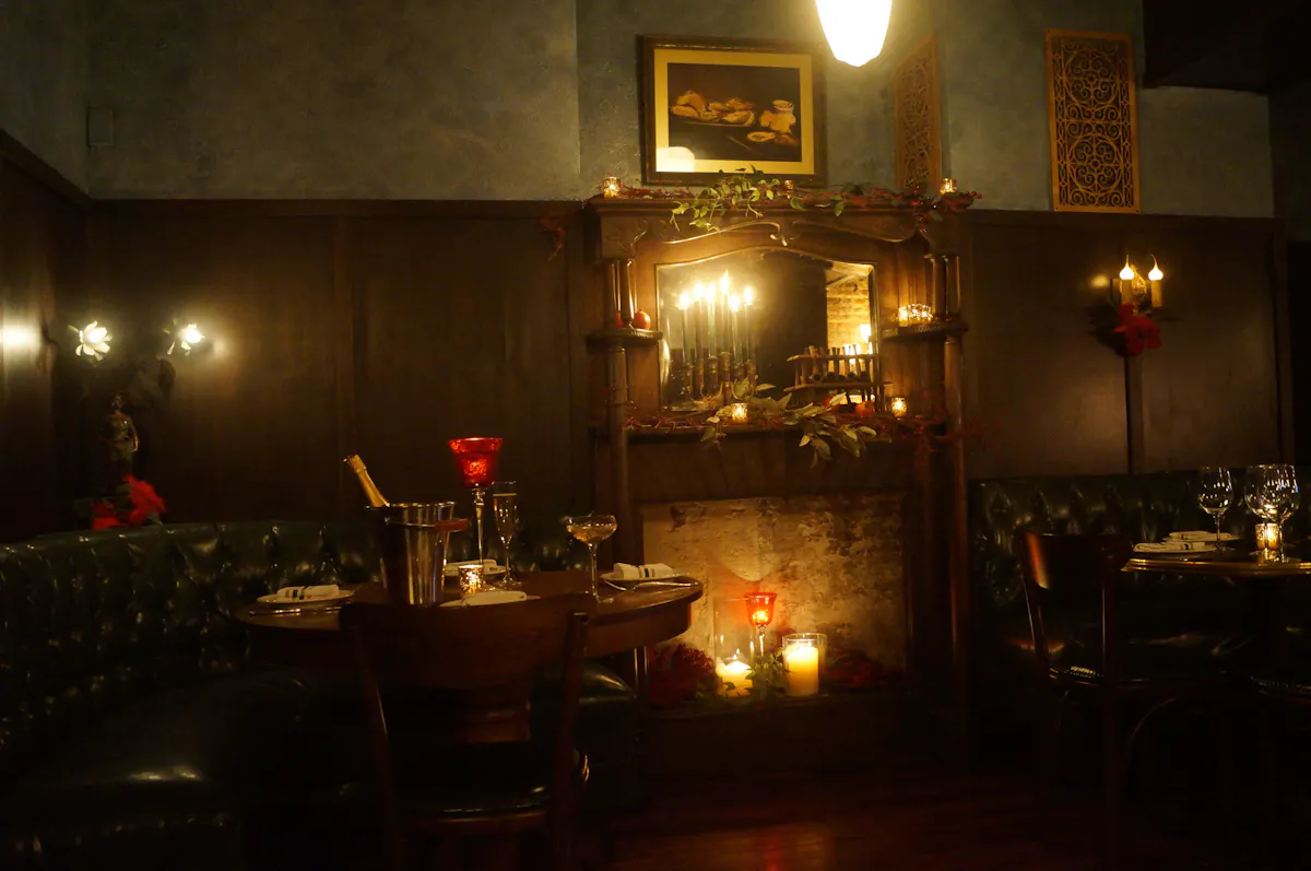 Fireplace dining