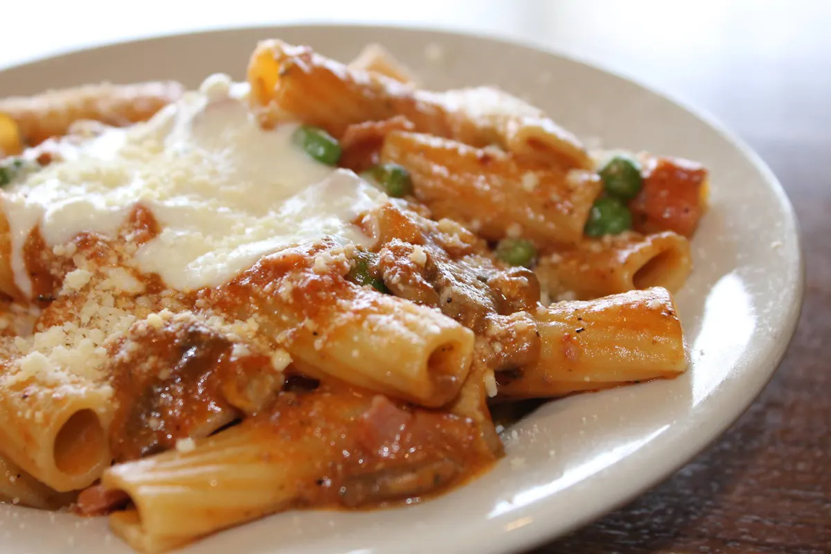 pasta plate