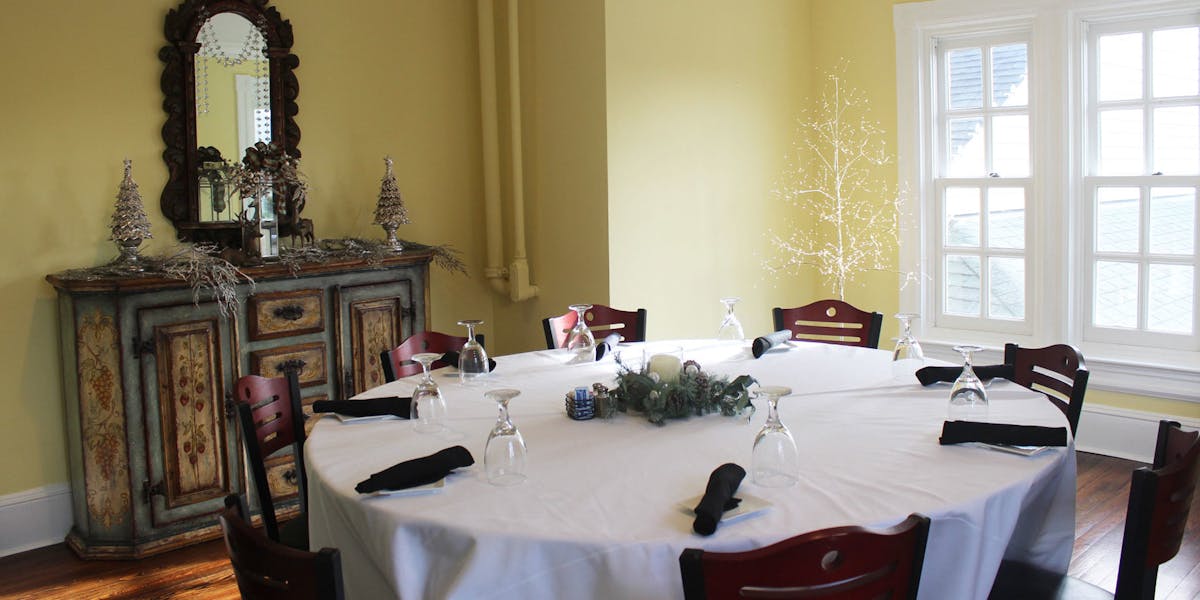 97042The-Maryland-Room-1840x900