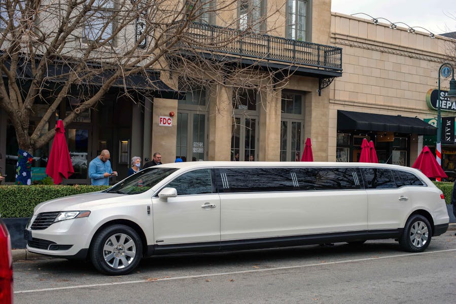 Limo Service | The Grand | American Restaurant & Bar in Columbia, SC