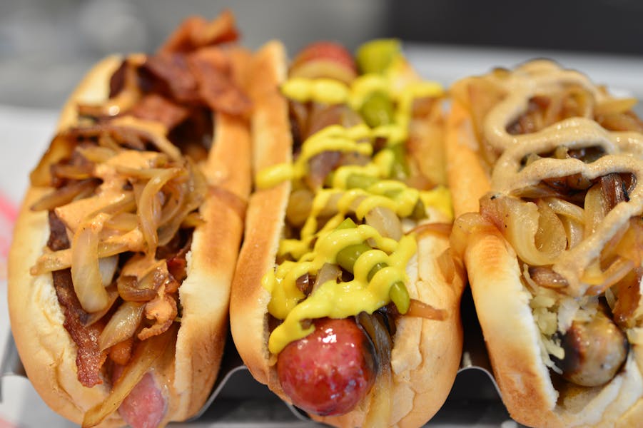 Wicker Park Hours + Location Devil Dawgs