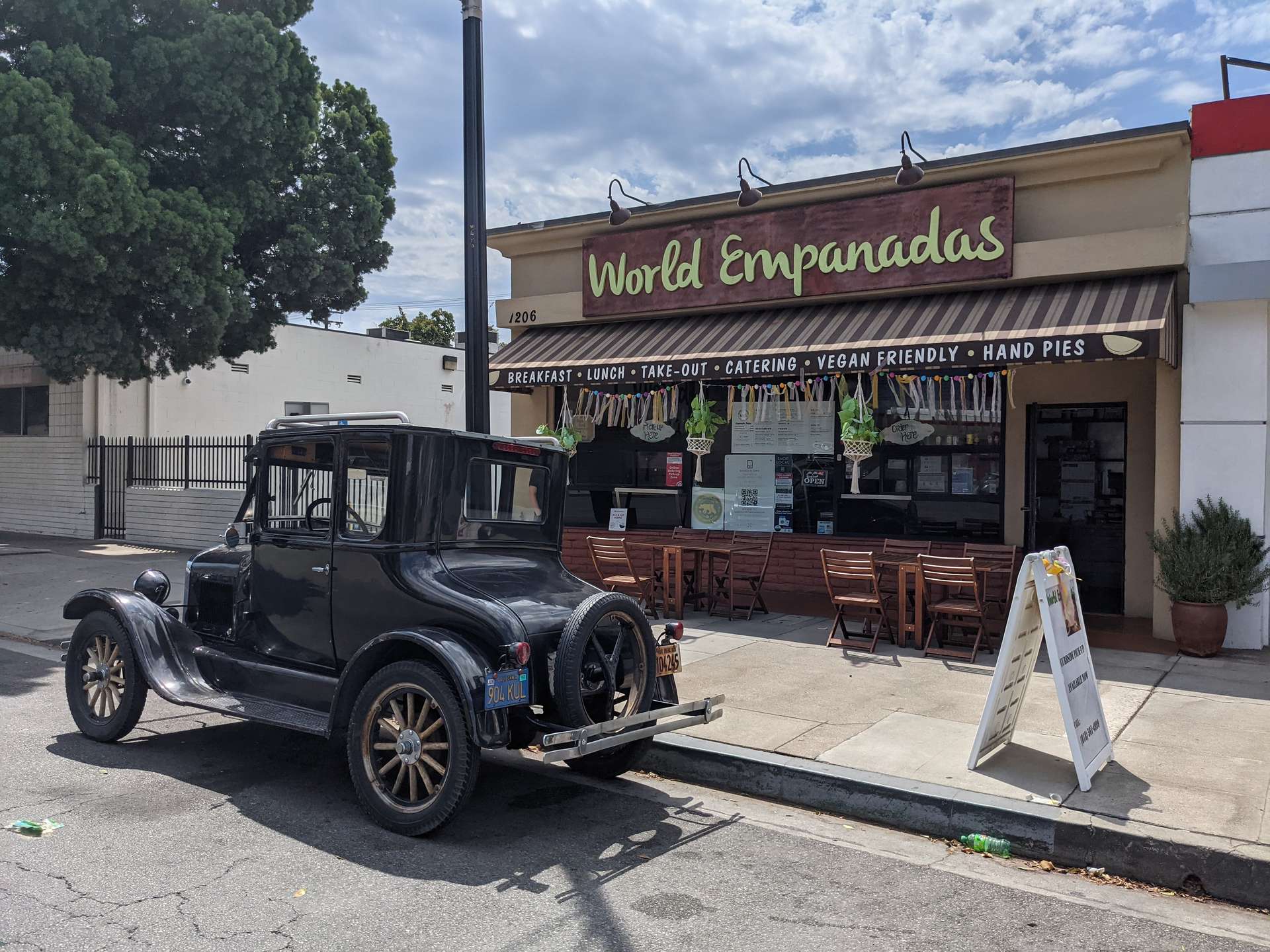 a car parked in front of a building