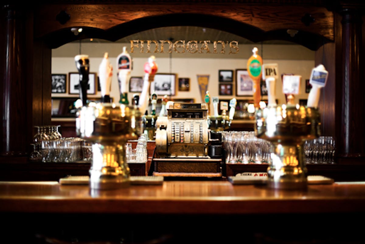 finnegan's Marin Bar