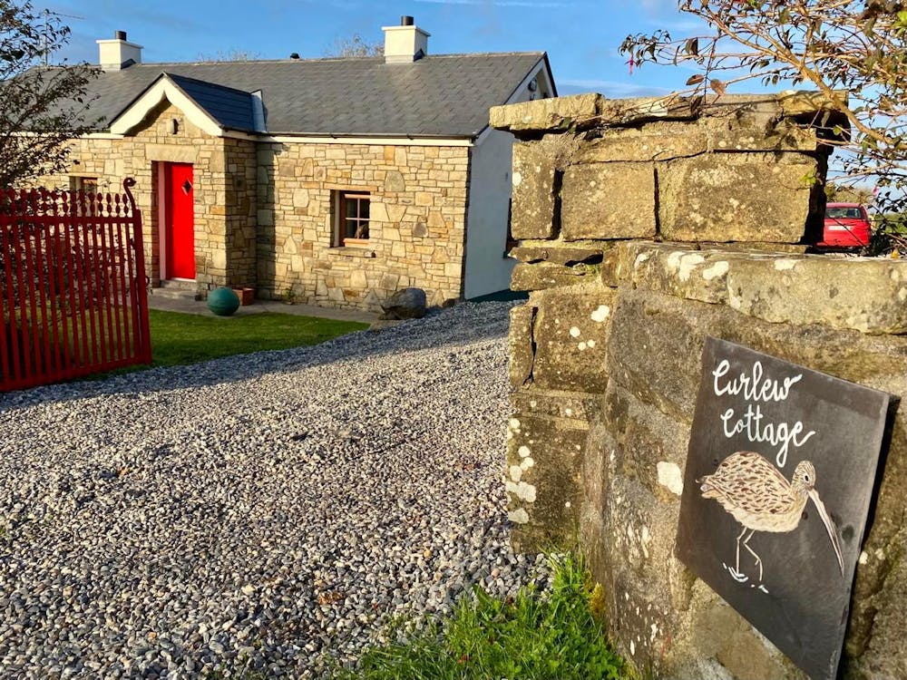 an old stone building