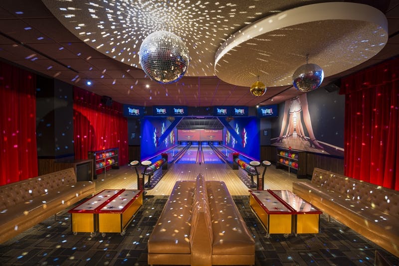 That perfect mix of vintage swank and modern service. That perfect mix of vintage swank and modern service.