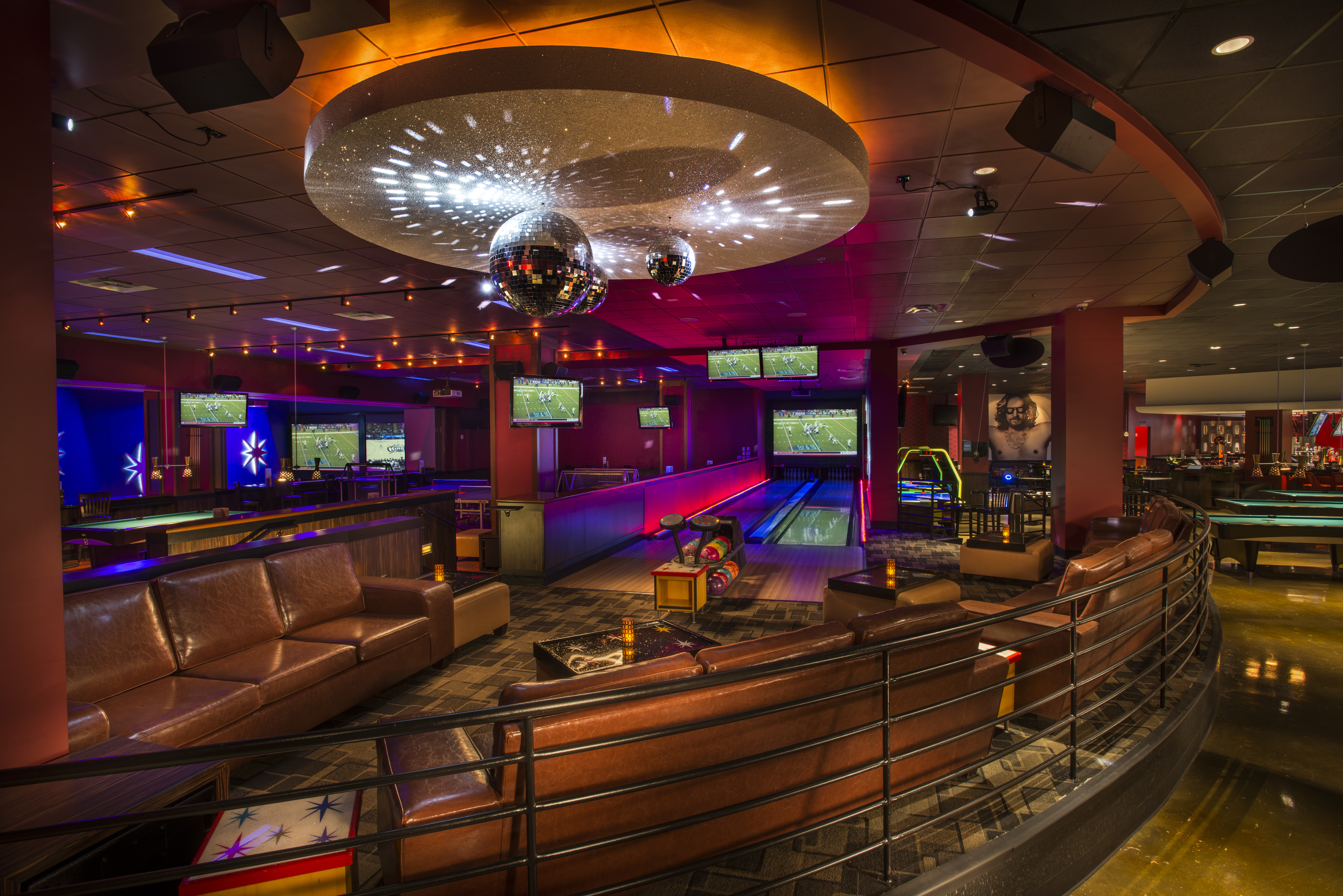 Raleigh Bowling & Games Kings Dining & Entertainment